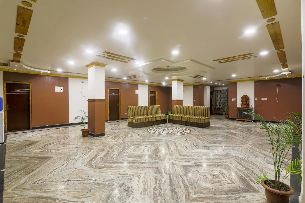 Oyo 36201 Sangam Grand Hotel Guwahati Exterior foto